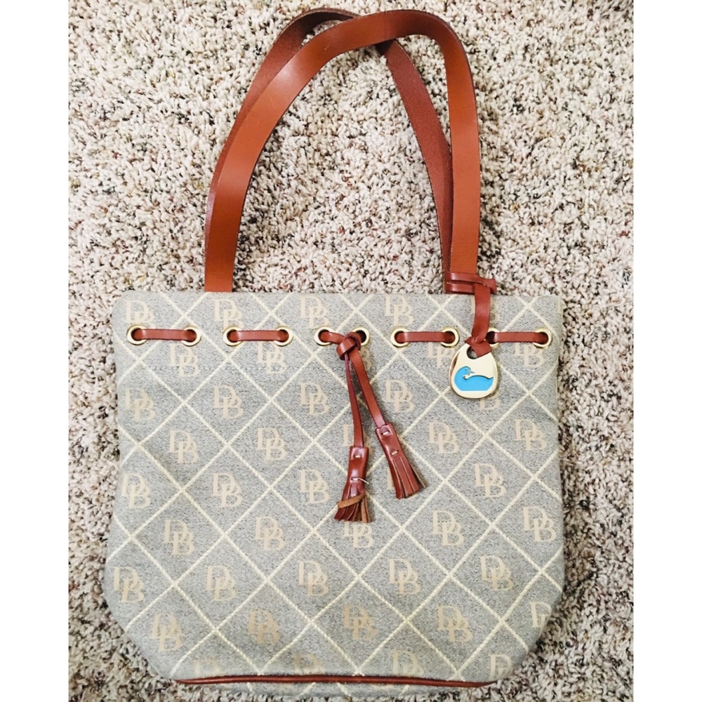 Dooney & Bourke Handbag